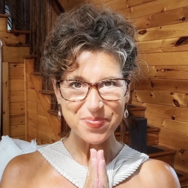 Daniela Hess